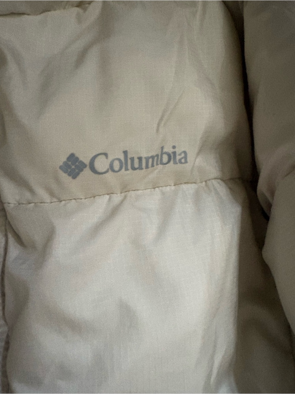 Columbia Off-White Quilted Puffer Jacket - Picture 2 of 6